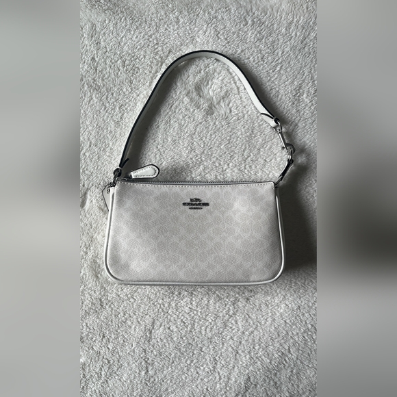 NWT Coach Nolita 19 - Picture 1 of 3
